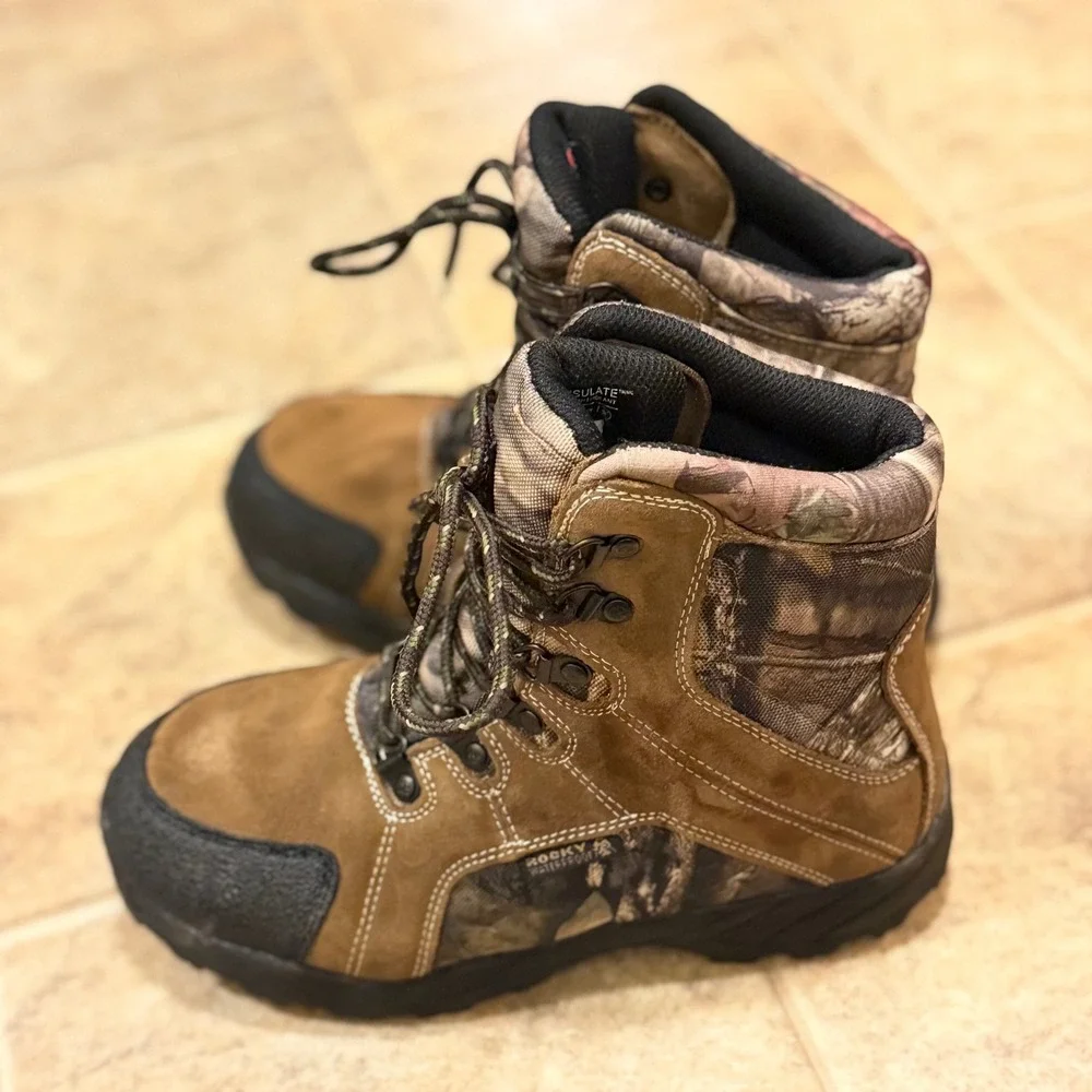 Rocky Kids Outdoor Brown Camo 800g Thinsulate Waterproof Boots FQ0003710 Size 4M